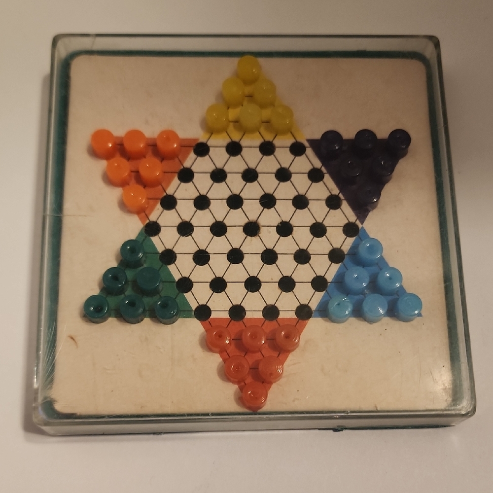 CHINESE Checkers Classic Star Peg Board Kids Toy - Multicolor Miniature